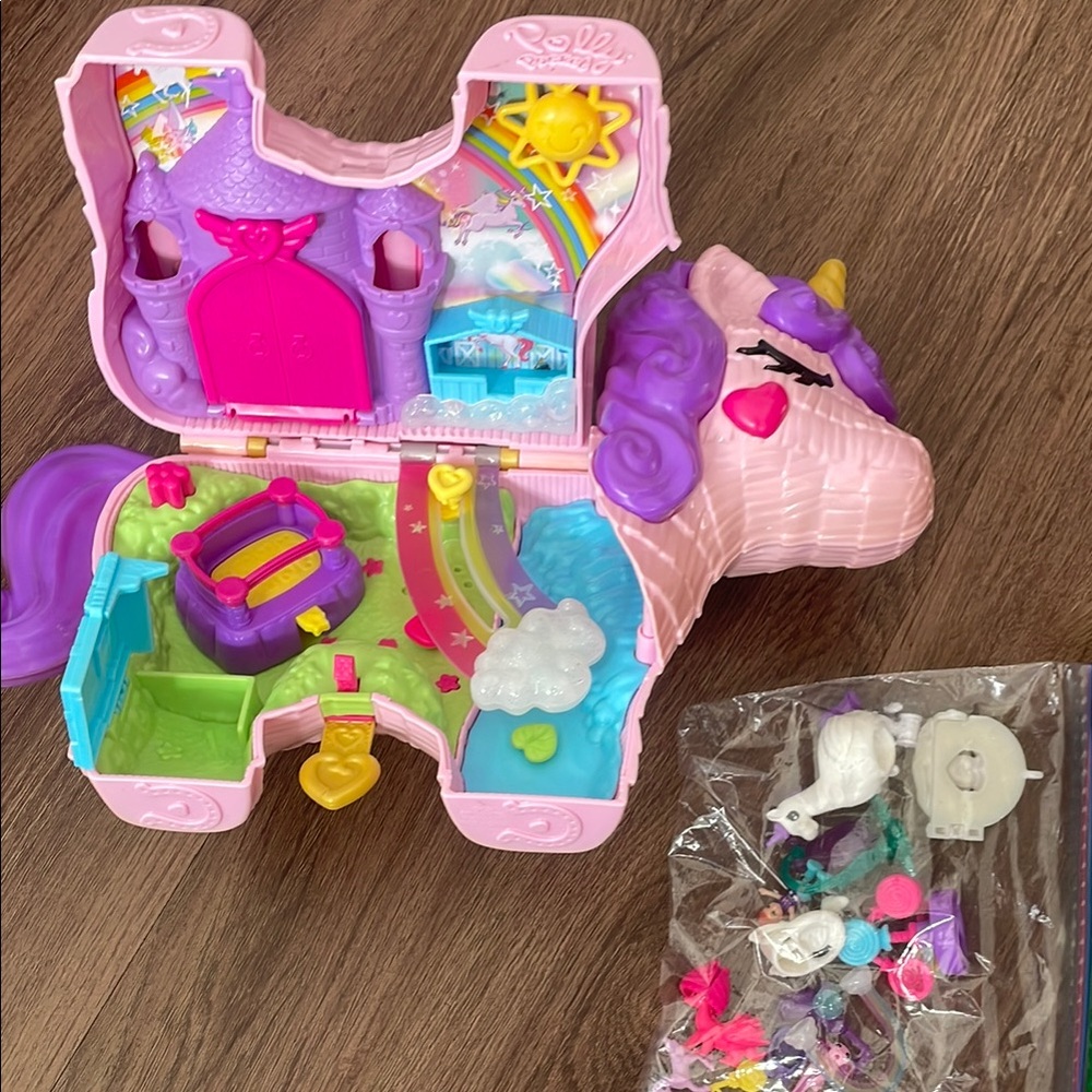 Polly Pocket Unicorn Party Play Set Toy